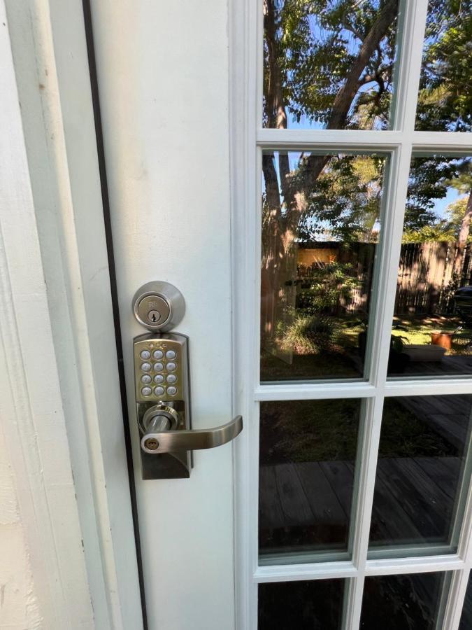 Cozy Loft With Parking And Private Patio W/ Grill Apartment Wilmington Exterior foto