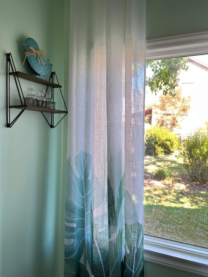 Cozy Loft With Parking And Private Patio W/ Grill Apartment Wilmington Exterior foto